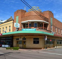 The Pourhouse - Southport Accommodation