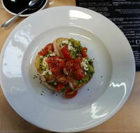 Curlys on the Corner - Southport Accommodation