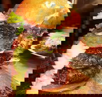 Canuck Rack Shack - Accommodation Southport