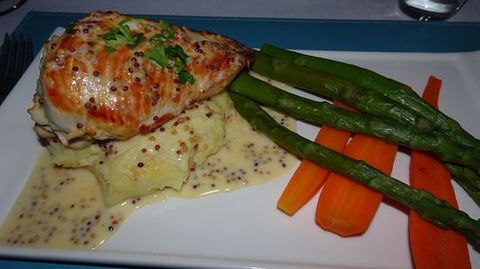 Flinders Restaurant - Southport Accommodation 0