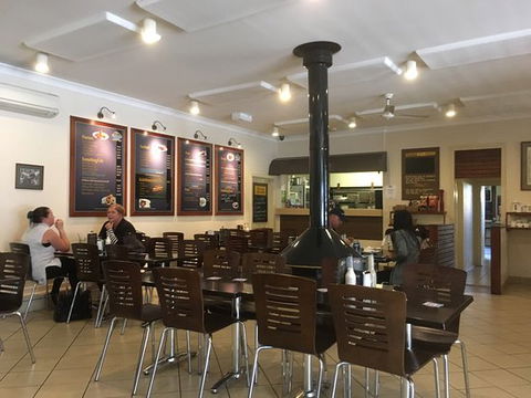 Parkview Hotel - Southport Accommodation 0