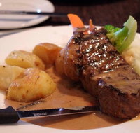 Royal Hotel Oberon - Southport Accommodation