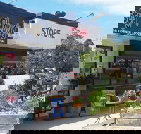 Rusty Plough - Accommodation Southport