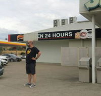 Shell Roadhouse - Accommodation Southport