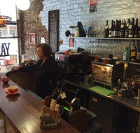 Yazzbar - Accommodation Southport