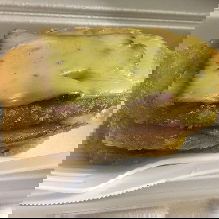 De Jays Takeaway - Southport Accommodation 0