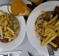 Leeton  District Bowling Club Restaurant - Accommodation Southport