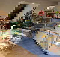 Les' Coffee and Sweets