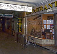 Pages on Pine Restaurant - Accommodation Southport