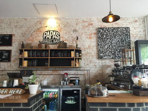 Papa's Bagel Bar - Southport Accommodation 0