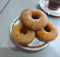 Donut King - Southport Accommodation