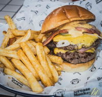 Grease Monkey - Southport Accommodation