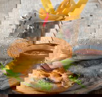 Canberra Southern Cross Tuggeranong - Southport Accommodation