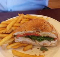 Lido Cafe  Bar - Accommodation Southport