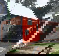 Moon River Cafe - Southport Accommodation