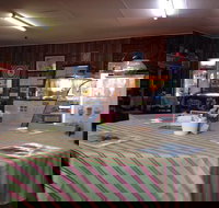 Oasis Rose Cafe - Accommodation Southport