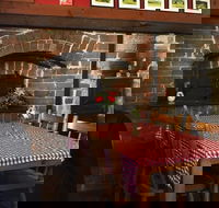 The Udder Cow Cafe - Southport Accommodation