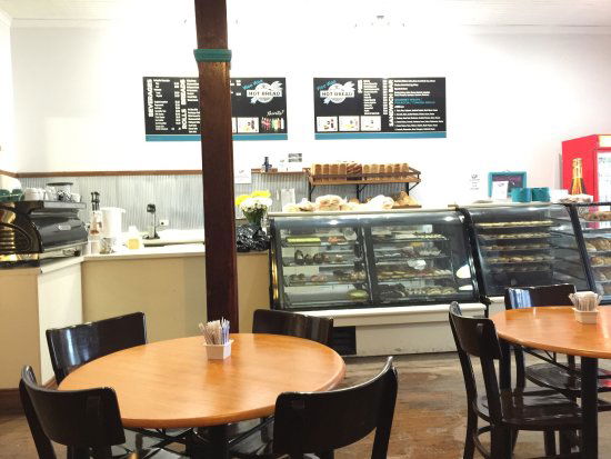 Spring Plains NSW Southport Accommodation