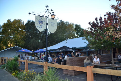 George IV Inn Picton - Southport Accommodation 2