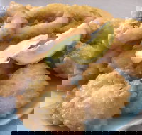 The Crispy Catch - Southport Accommodation