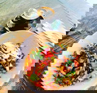 5Loaves 2Fish - Accommodation Southport