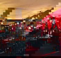 Cafe Le Petit Paradis - Accommodation Southport