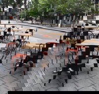 Ming's Pantry - Accommodation Southport