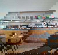 Teshi's - Accommodation Southport