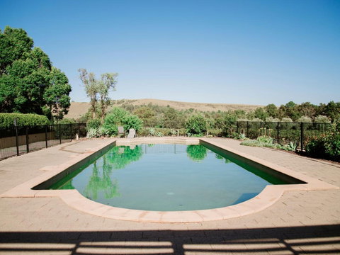 Tranquil Vale Vineyard - Accommodation Southport 1