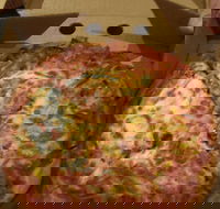 Charlie's Pizzeria - Southport Accommodation