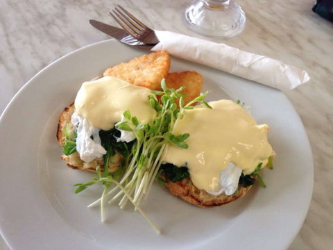 Cosi's Cafe - Southport Accommodation 0