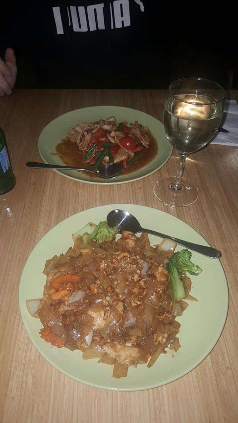 Garland Thai - Accommodation Southport 0