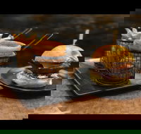 House of Burgers - Accommodation Southport