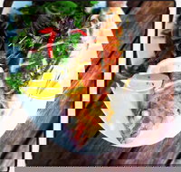 Lifeboat Seafood - Southport Accommodation