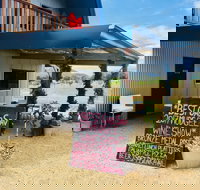 Naked Lady Wines - Southport Accommodation