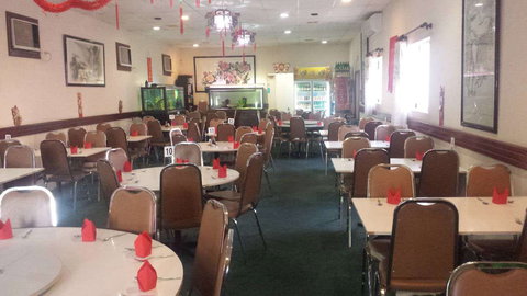 Sunflowers At Chinese Village - Accommodation Southport 0