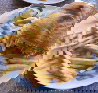 Hooked Seafood Greenwich - Southport Accommodation