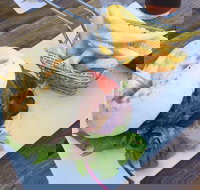 Seaview Hotel By the Beach - Accommodation Southport