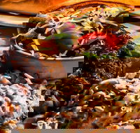 Newtown Hotel - Accommodation Southport