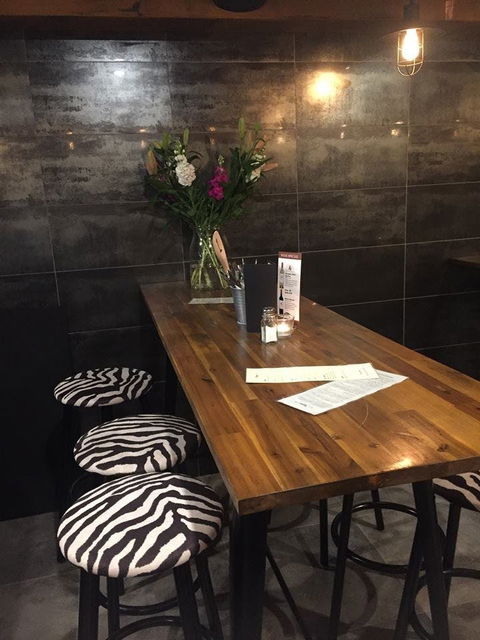 Z Bar And Restaurant - Southport Accommodation 0