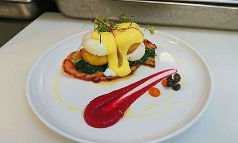 Black Sesame - Southport Accommodation 5