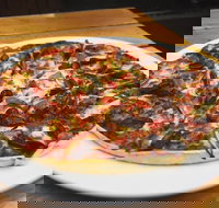 Brookvale Hotel - Accommodation Southport