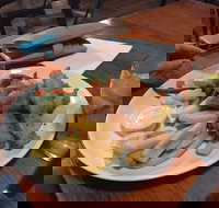 Eagle Hawk Hotel - Southport Accommodation