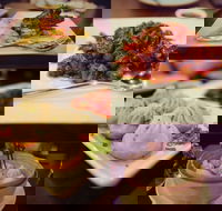 Logan's Cafe Restaurant - Southport Accommodation