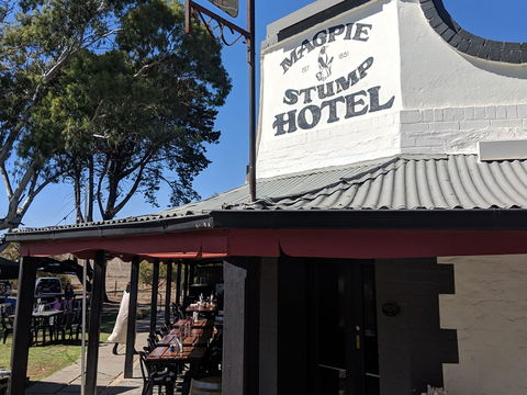 Magpie And Stump Hotel - Southport Accommodation 0
