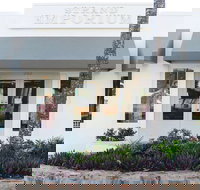 Strand Emporium - Accommodation Southport