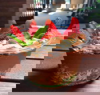 Super Raw - Southport Accommodation