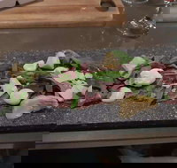 Muscats Restaurant - Accommodation Southport