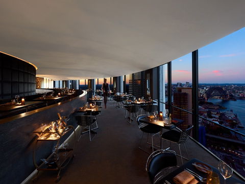 O Bar And Dining - Accommodation Southport 0