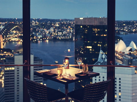 O Bar And Dining - Accommodation Southport 2